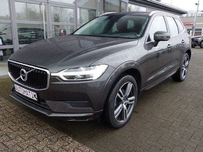 Gebraucht Volvo XC60 Momentum 190 PS (139 kW) 2020 Pine grey SUV