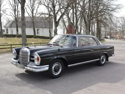 Gebraucht Mercedes 220 SE 120 PS (88 kW) 1962 Schwarz Coupé