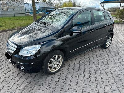 Gebraucht Mercedes B170 116 PS (85 kW) 2009 Schwarz Van / Kleinbus