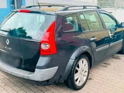 Gebraucht Renault Mégane GrandTour 120 PS (88 kW) 2003 Schwarz Kombi