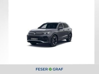 Neu VW Tiguan R-line 150 PS (110 kW) 2025 Grau (delfingrau metallic) SUV
