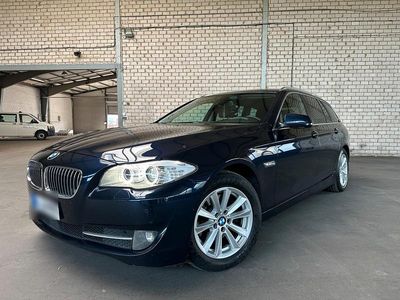 Blau Gebraucht 2012 BMW 520 Sport Line Kombi | 8.400 €