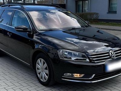 Gebraucht VW Passat 140 PS (102 kW) 2012 Schwarz Kombi