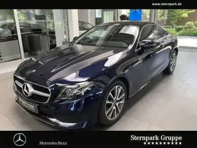 Gebraucht Mercedes E350 258 PS (189 kW) 2017 Blau Coupé