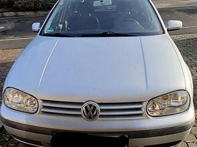 Silber Gebraucht 2001 VW Golf IV Basis Limousine | 1.800 € (Fairer Preis)