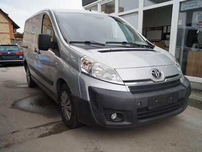 Gebraucht Toyota Proace 128 PS (94 kW) 2014 Silber Van / Kleinbus