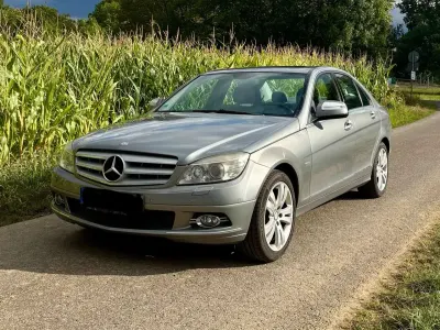 Gebraucht Mercedes C230 Avantgarde 204 PS (150 kW) 2007 Silber Limousine
