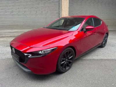 Gebraucht Mazda 3 Selection 179 PS (131 kW) 2020 Rot Limousine