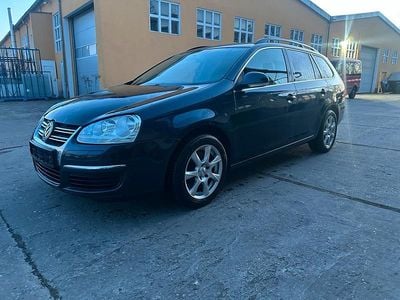 Gebraucht VW Golf V 140 PS (102 kW) 2009 Violet Kombi