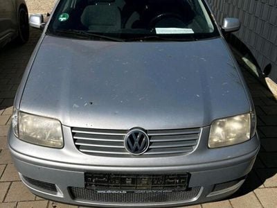 VW Polo