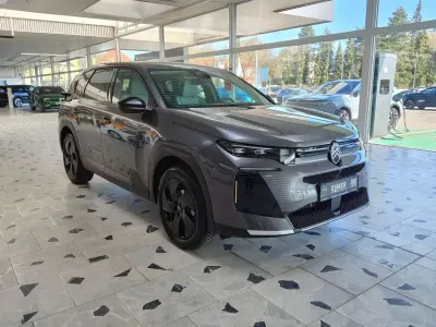 Neu Citroën C5 Aircross 136 PS (100 kW) 2026 Grau SUV