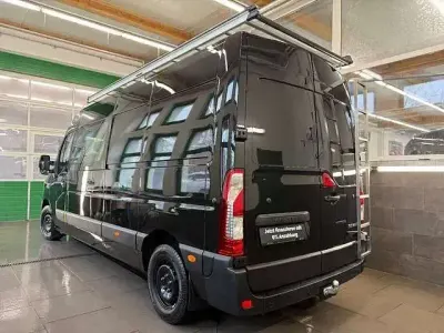 Brugt Renault Master 150 HK (110 kW) 2023 Sort Sedan