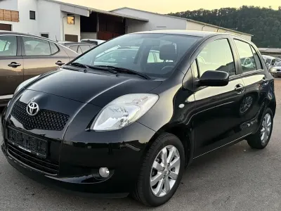 Gebraucht Toyota Yaris Team 87 PS (63 kW) 2008 Schwarz Kleinwagen