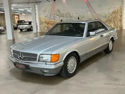 Käytetty Mercedes 380 150 HP (110 kW) 1982 Hopea