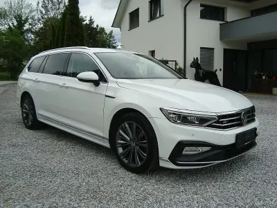 Gebraucht VW Passat R-line 150 PS (110 kW) 2021 Weiß Kombi