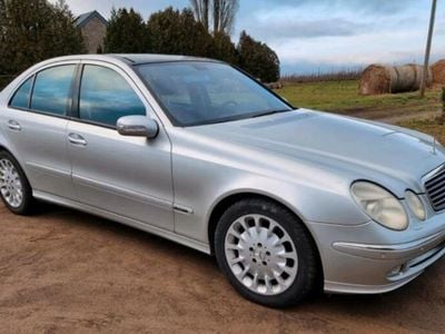 Mercedes E220