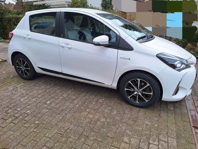 Toyota Yaris Hybrid