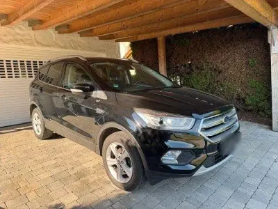 Gebraucht Ford Kuga Cool & Connect 150 PS (110 kW) 2019 Schwarz SUV