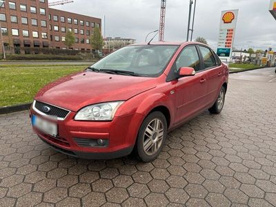 gebraucht Ford Focus Ghia 1. Hand 78000km