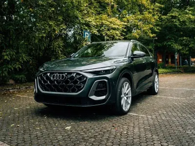 Gebraucht Audi Q5 Sport 204 PS (150 kW) 2025 Grau SUV