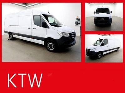 Gebraucht Mercedes Sprinter 170 PS (125 kW) 2025 Arktikweiss Van