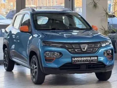Käytetty Dacia Spring Comfort Plus 50 kW (68 HP) 2022 Sininen Viistoperä