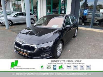 Gebraucht Skoda Octavia Style 150 PS (110 kW) 2022 Blackmagicperl.  metallic Kombi