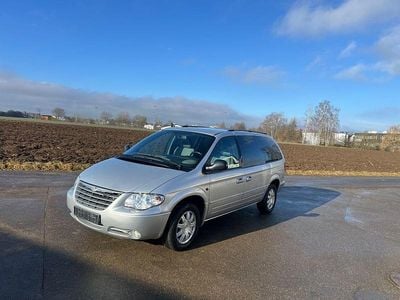 Silber Gebraucht 2008 Chrysler Grand Voyager Limited Van / Kleinbus | 8.999 € (Teuer)