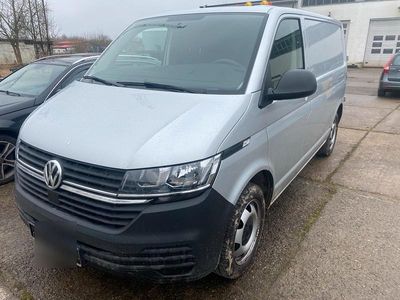 Silber Gebraucht 2020 VW Transporter Van | 25.349 € (Guter Preis)