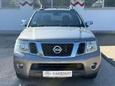 Gebraucht Nissan Navara 190 PS (139 kW) 2015 Grau Pickup