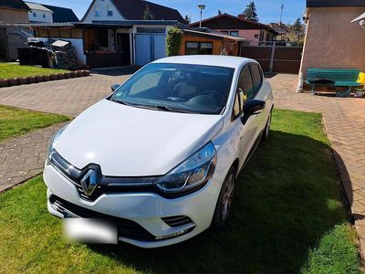 Gebraucht Renault Clio IV 75 PS (55 kW) 2019 Weiß Kleinwagen