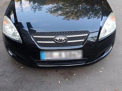 Schwarz Gebraucht 2009 Kia Ceed Kleinwagen | 2.200 € (Guter Preis)