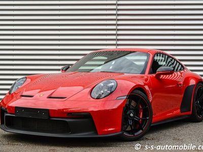 Rot Gebraucht 2023 Porsche 992 | 206.800 € (Etwas zu teuer)