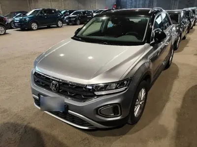 Gebraucht VW T-Roc Life 116 PS (85 kW) 2025 Silber SUV