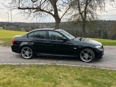 gebraucht BMW 320 i E90