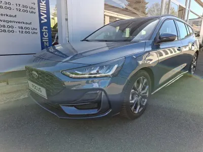 Usata Ford Focus ST-Line 155 CV (114 kW) 2025 Blu Station wagon