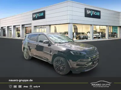 Gebraucht Jeep Compass 131 PS (96 kW) 2024 Black clear coat SUV