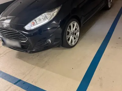 Gebraucht Ford Focus Sport 101 PS (74 kW) 2013 Schwarz Limousine