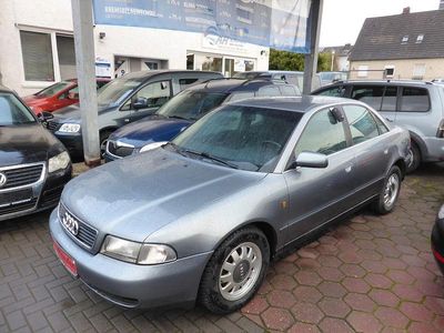 Grau Gebraucht 1998 Audi A4 Limousine | 4.990 € (Teuer)