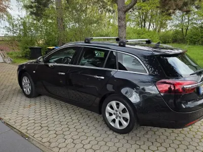 Second-hand Opel Insignia 140 CP (102 kW) 2013 Negru Break