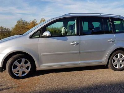 gebraucht VW Touran 2.0 TDI DSG.