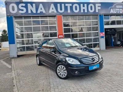 Gebraucht Mercedes B200 Edition 140 PS (102 kW) 2008 Schwarz Van / Kleinbus