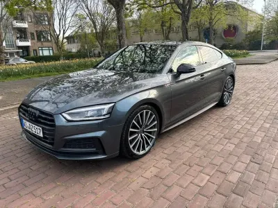 Gebraucht Audi A5 Sportback S-Line 150 PS (110 kW) 2020 Grau Kleinwagen
