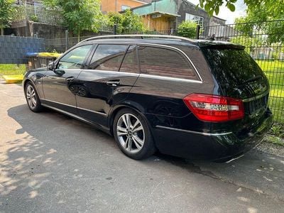 Mercedes E220