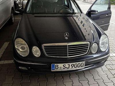 Gebraucht Mercedes E320 Avantgarde 224 PS (164 kW) 2003 Blau Limousine
