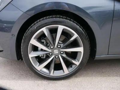 Neu Seat Leon ST FR 150 PS (110 kW) 2026 Magnetic tech grey Kombi