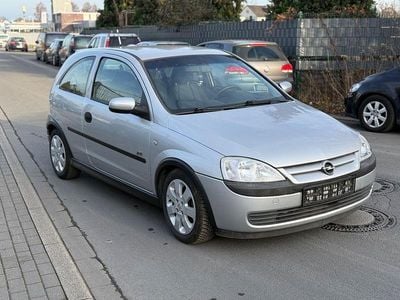 Silber Gebraucht 2002 Opel Corsa Comfort Kleinwagen | 1.000 € (Guter Preis)