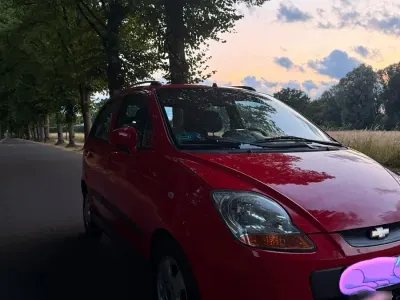 Gebraucht Chevrolet Matiz SE 52 PS (38 kW) 2009 Rot Kleinwagen