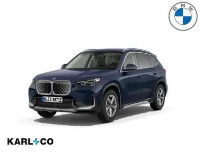 Neu BMW iX1 xLine 150 kW (204 PS) 2026 Night dusk blue (blau) SUV