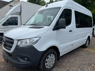 Używany Mercedes Sprinter 143 KM (105 kW) 2021 Biały Van